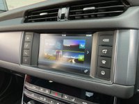 USED 2017 66 JAGUAR XF 2.0 D R-SPORT AWD 4d 177 BHP 