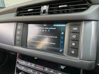 USED 2017 66 JAGUAR XF 2.0 D R-SPORT AWD 4d 177 BHP 