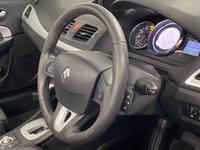 USED 2011 11 RENAULT MEGANE 1.5 DYNAMIQUE TOMTOM DCI EDC 2d 110 BHP Automatic