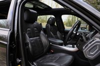 USED 2016 16 LAND ROVER RANGE ROVER SPORT 3.0 SDV6 AUTOBIOGRAPHY DYNAMIC 5d 306 BHP Pan Roof, Climate seats, HUD & More