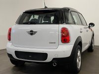 USED 2012 MINI COUNTRYMAN 1.6 COOPER 5d 122 BHP Automatic