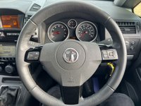 USED 2014 14 VAUXHALL ZAFIRA 1.8 DESIGN NAV 5d 138 BHP Top Spec Zafira with Nav & Bluetooth