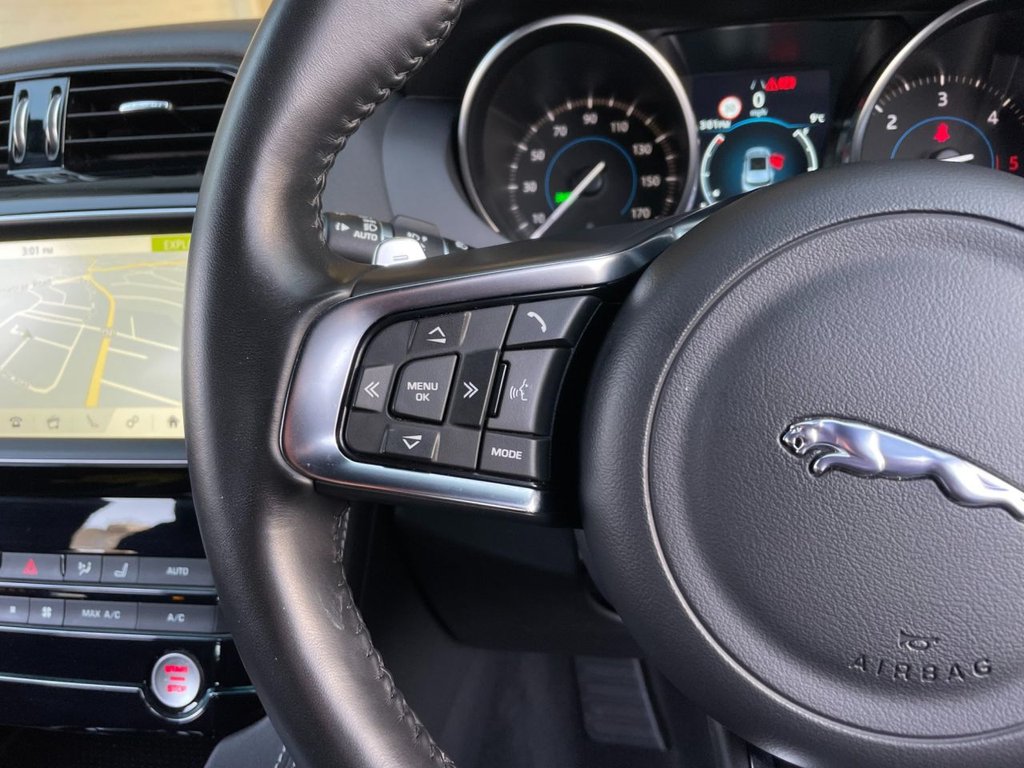 USED 2018 68 JAGUAR F-PACE 2.0 R-SPORT AWD 5d 177 BHP 