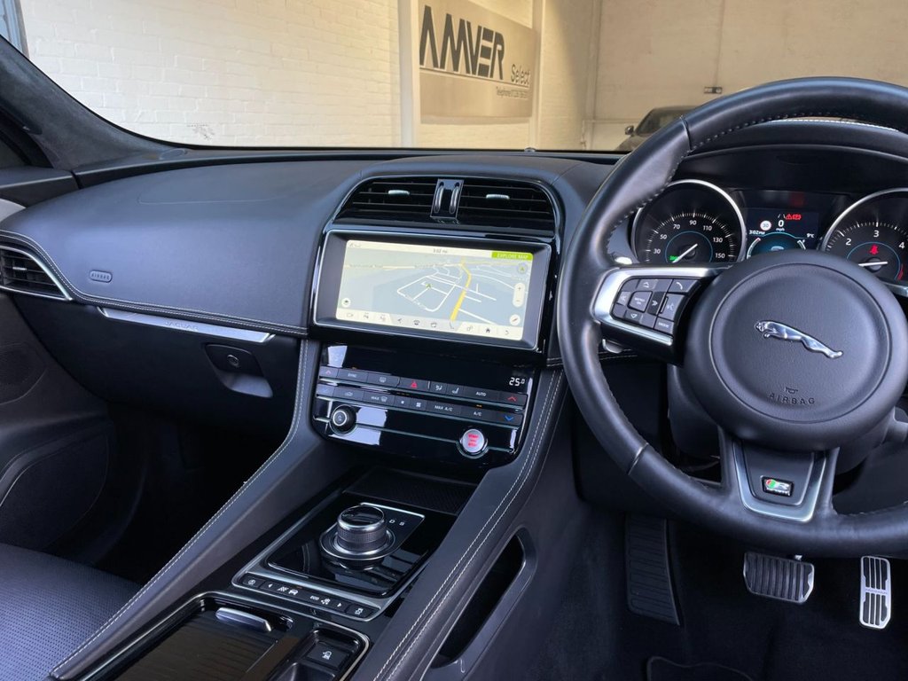USED 2018 68 JAGUAR F-PACE 2.0 R-SPORT AWD 5d 177 BHP 
