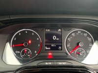 USED 2018 18 VOLKSWAGEN POLO 1.0 SE 5d 65 BHP 2018 VW POLO 1.0 SE 5DR - IDEAL 1ST CAR - 36,500 MILES ONLLY - 1 FORMER KEEPER - CAR NET APP CONNECTIVITY WITH TOUCH SCREEN - FRONT COLISSION RADAR SENSOR - 15 INCH BRIGHT SILVER ALLOYS