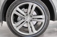USED 2017 R VOLKSWAGEN TOUAREG 3.0 V6 R-LINE PLUS TDI BLUEMOTION TECHNOLOGY 5d 259 BHP +NATIONWIDE DELIVERY AVAILABLE+