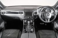 USED 2017 R VOLKSWAGEN TOUAREG 3.0 V6 R-LINE PLUS TDI BLUEMOTION TECHNOLOGY 5d 259 BHP +NATIONWIDE DELIVERY AVAILABLE+