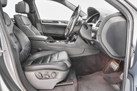USED 2017 R VOLKSWAGEN TOUAREG 3.0 V6 R-LINE PLUS TDI BLUEMOTION TECHNOLOGY 5d 259 BHP +NATIONWIDE DELIVERY AVAILABLE+
