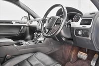 USED 2017 R VOLKSWAGEN TOUAREG 3.0 V6 R-LINE PLUS TDI BLUEMOTION TECHNOLOGY 5d 259 BHP +NATIONWIDE DELIVERY AVAILABLE+
