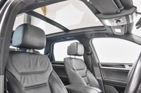 USED 2017 R VOLKSWAGEN TOUAREG 3.0 V6 R-LINE PLUS TDI BLUEMOTION TECHNOLOGY 5d 259 BHP +NATIONWIDE DELIVERY AVAILABLE+