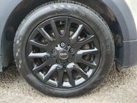 USED 2014 64 MINI HATCH COOPER 1.5 COOPER D 3d 114 BHP HALF LEATHER SPORTS INTERIOR