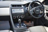 USED 2018 67 JAGUAR E-PACE 2.0 SE 5d 178 BHP BIG SPEC PANROOF  PANROOF/MERIDIAN SOUND/HEATED LTHR