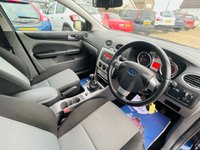 USED 2010 60 FORD FOCUS 1.6 ZETEC 5d 99 BHP Superb Low Mileage 5 door Petrol hatchback
