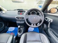 USED 2010 60 RENAULT WIND ROADSTER 1.6 DYNAMIQUE S VVT 2d 133 BHP Convertible with Heated Leather Seats