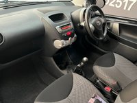 USED 2014 14 TOYOTA AYGO 1.0 VVT-I MODE AC 5d 68 BHP OOOOOH L@@K SHINY SHINY!!!