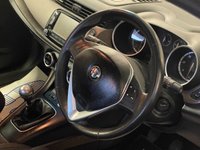 USED 2015 15 ALFA ROMEO GIULIETTA 2.0 JTDM-2 BUSINESS EDITION 5d 150 BHP SATNAV......Timing Belt Done