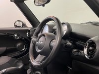 USED 2011 61 MINI CONVERTIBLE 1.6 COOPER SOHO 2d 120 BHP SOHO Limited edition