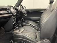 USED 2011 61 MINI CONVERTIBLE 1.6 COOPER SOHO 2d 120 BHP SOHO Limited edition