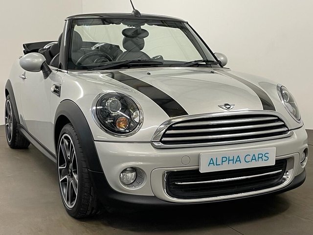 2011 61 MINI Convertible 1.6 COOPER SOHO 2d 120 BHP