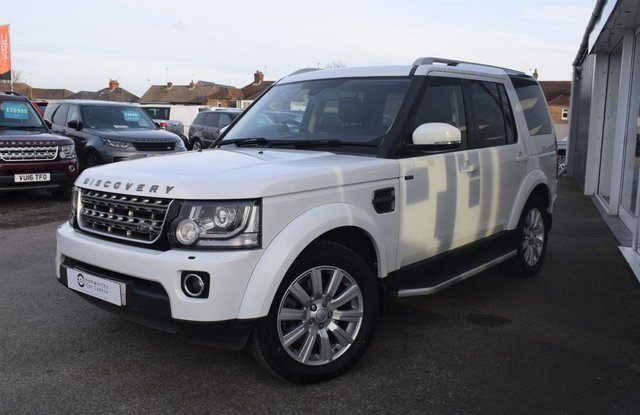 2014 14 Land Rover Discovery 4 3.0 SDV6 SE  5 SEAT COMMERCIAL (LAND ROVER REAR SEATS)