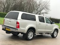USED 2011 61 TOYOTA HI-LUX 3.0 INVINCIBLE 4X4 D-4D DCB 169 BHP SAT NAV + CANOPY   ** NO VAT ***