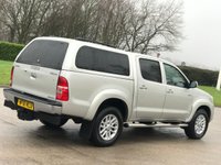 USED 2011 61 TOYOTA HI-LUX 3.0 INVINCIBLE 4X4 D-4D DCB 169 BHP SAT NAV + CANOPY   ** NO VAT ***