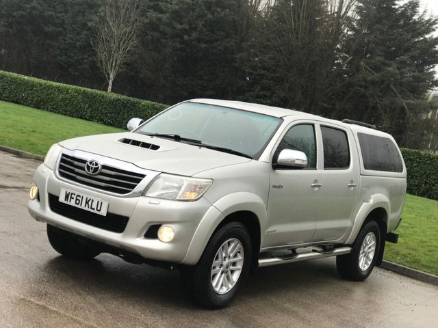 2011 61 Toyota HI-Lux 3.0 INVINCIBLE 4X4 D-4D DCB 169 BHP