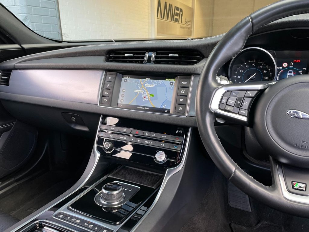 USED 2018 68 JAGUAR XF 2.0 R-SPORT 4d 177 BHP 