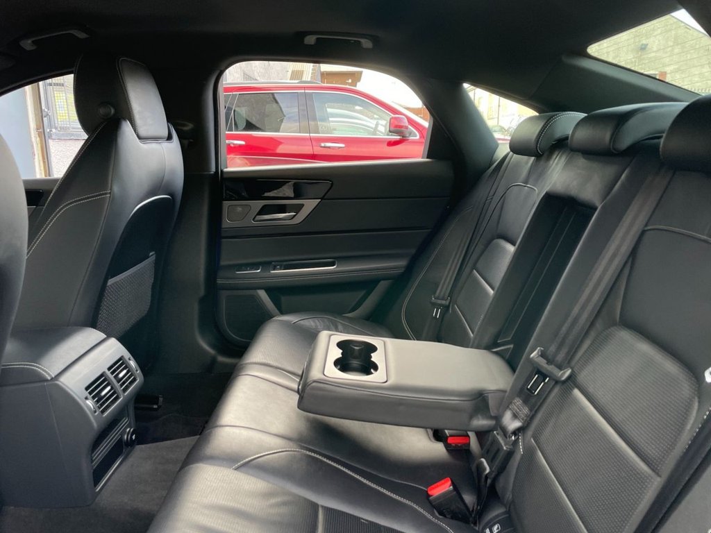 USED 2018 68 JAGUAR XF 2.0 R-SPORT 4d 177 BHP 