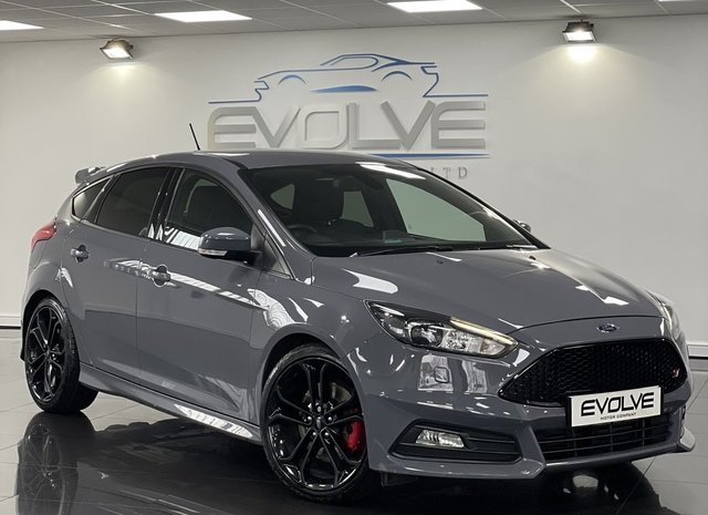 2018 67 Ford Focus 2.0 ST-3 5d 247 BHP