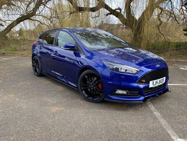 2016 16 Ford Focus 2.0 ST-3 5d 247 BHP