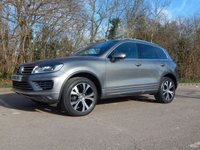 USED 2017 66 VOLKSWAGEN TOUAREG 3.0 V6 R-LINE TDI BLUEMOTION TECHNOLOGY 5d 259 BHP FSH - 2 Owners