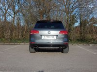 USED 2017 66 VOLKSWAGEN TOUAREG 3.0 V6 R-LINE TDI BLUEMOTION TECHNOLOGY 5d 259 BHP FSH - 2 Owners