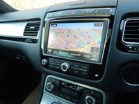 USED 2017 66 VOLKSWAGEN TOUAREG 3.0 V6 R-LINE TDI BLUEMOTION TECHNOLOGY 5d 259 BHP FSH - 2 Owners