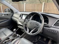 USED 2017 17 HYUNDAI TUCSON 1.7 CRDI PREMIUM BLUE DRIVE 5d 114 BHP 