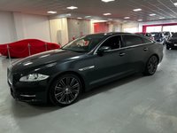 USED 2014 14 JAGUAR XJ 3.0 D V6 PORTFOLIO L 4d 275 BHP * PAN ROOF * CLIMATE *  PRIVACY * NAV * 20" ALLOYS * PARKING SENSORS *