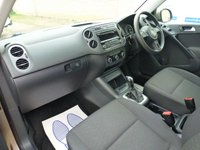 USED 2012 12 VOLKSWAGEN TIGUAN 2.0 S TDI BLUEMOTION TECHNOLOGY 4MOTION DSG 5d 138 BHP www.suffolkcarcentre.co.uk - Located at Reydon