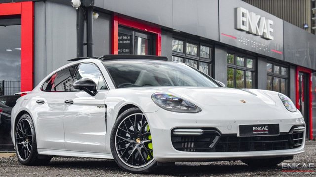 2018 18 Porsche Panamera 4.0 TURBO S E-HYBRID PDK 5d 671 BHP