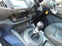 USED 2013 63 KIA SPORTAGE 1.7 CRDI 3 SAT NAV 5d 114 BHP Eco Dynamics-TWIN ROOFS-18in Alloys