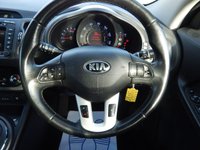 USED 2013 63 KIA SPORTAGE 1.7 CRDI 3 SAT NAV 5d 114 BHP Eco Dynamics-TWIN ROOFS-18in Alloys