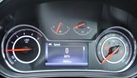 USED 2016 66 VAUXHALL INSIGNIA 2.0 SRI NAV VX-LINE CDTI ECOFLEX S/S 5d 167 BHP www.suffolkcarcentre.co.uk - Located at Reydon