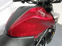 USED 2018 18 HONDA CB125R NA-J WITH GIVI TOP BOX