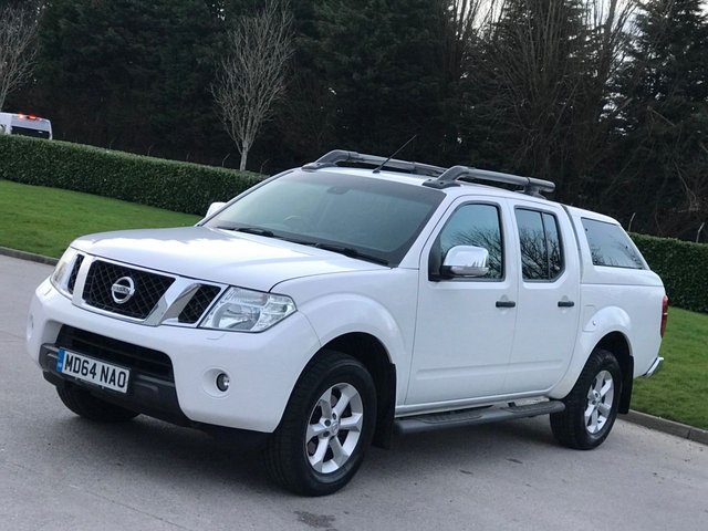 2015 64 Nissan Navara 2.5 DCI TEKNA 4X4 SHR DCB 188 BHP