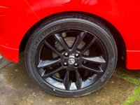 USED 2013 63 VAUXHALL CORSA 1.2 LIMITED EDITION 3d 83 BHP SUPER COOL 63 reg CORSA 'LIMITED EDITION' 3DR - GLOSS BLACK ROOF/ALLOYS/MIRRORS/GRILLE - AIR CONDITIONING - LOW INSURANCE GROUP - IDEAL 1ST CAR - 12 MONTHS FULL MOT