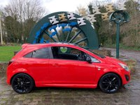 USED 2013 63 VAUXHALL CORSA 1.2 LIMITED EDITION 3d 83 BHP SUPER COOL 63 reg CORSA 'LIMITED EDITION' 3DR - GLOSS BLACK ROOF/ALLOYS/MIRRORS/GRILLE - AIR CONDITIONING - LOW INSURANCE GROUP - IDEAL 1ST CAR - 12 MONTHS FULL MOT