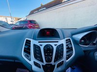 USED 2010 59 FORD FIESTA 1.25 ZETEC 5d 81 BHP Low Mileage 5 door Petrol Ford Fiesta