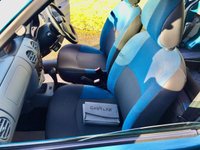 USED 2009 09 RENAULT KANGOO 1.6 AUTHENTIQUE 16V 5d AUTO 94 BHP x12 SERVICE STAMPS//ONLY 32,500 MILES// HAND CONTROLS FOR BRAKE AND ACCELERATOR (REMOVABLE)