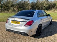 USED 2015 65 MERCEDES-BENZ C-CLASS 4.0 AMG C 63 PREMIUM 4d 469 BHP 