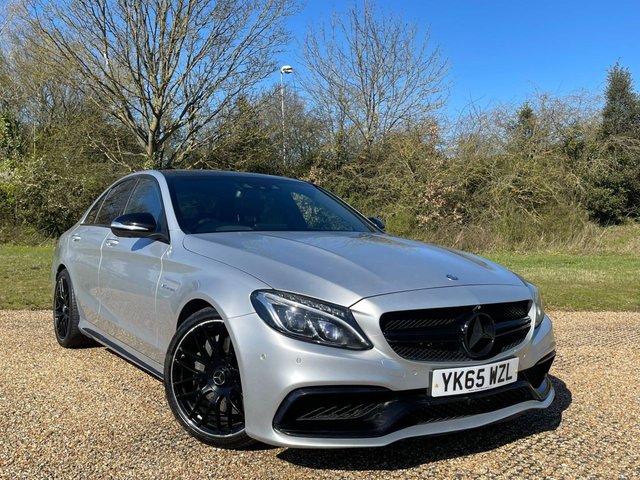 2015 65 Mercedes-Benz C-Class 4.0 AMG C 63 PREMIUM 4d 469 BHP
