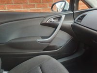 USED 2013 13 VAUXHALL ASTRA GTC 1.4 SPORT S/S 3d 118 BHP 